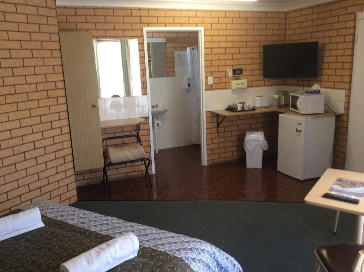 Cross Roads Motel Cobar Zewnętrze zdjęcie