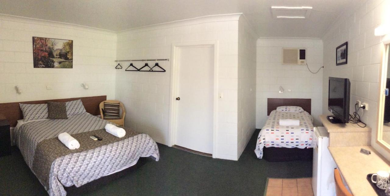 Cross Roads Motel Cobar Zewnętrze zdjęcie